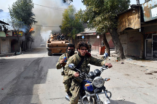 Las tropas turcas y sus aliados ocupan la ciudad siria de Afrin